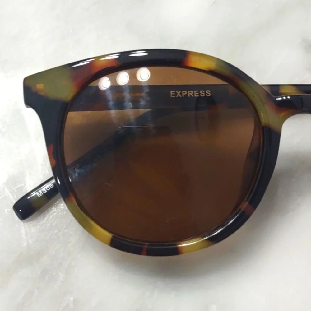 SET OF 2 Express Tortoise Frame Sunglasses 100% UV Protection